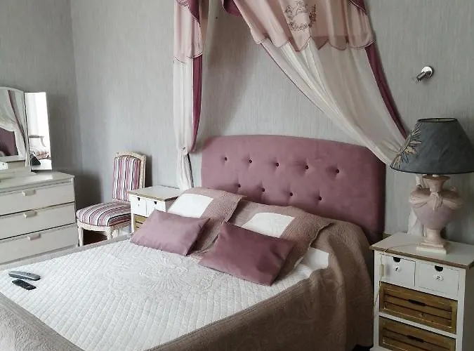 De L'aqueduc Bed & Breakfast 3*